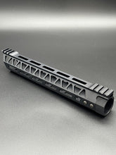 Load image into Gallery viewer, CNC handguard AR15 M-LOK - A 2in1