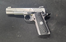 Load image into Gallery viewer, USED    WE Tech Full Metal Knighthawk 1911 Gas Blowback Airsoft Pistol (SILVER)
